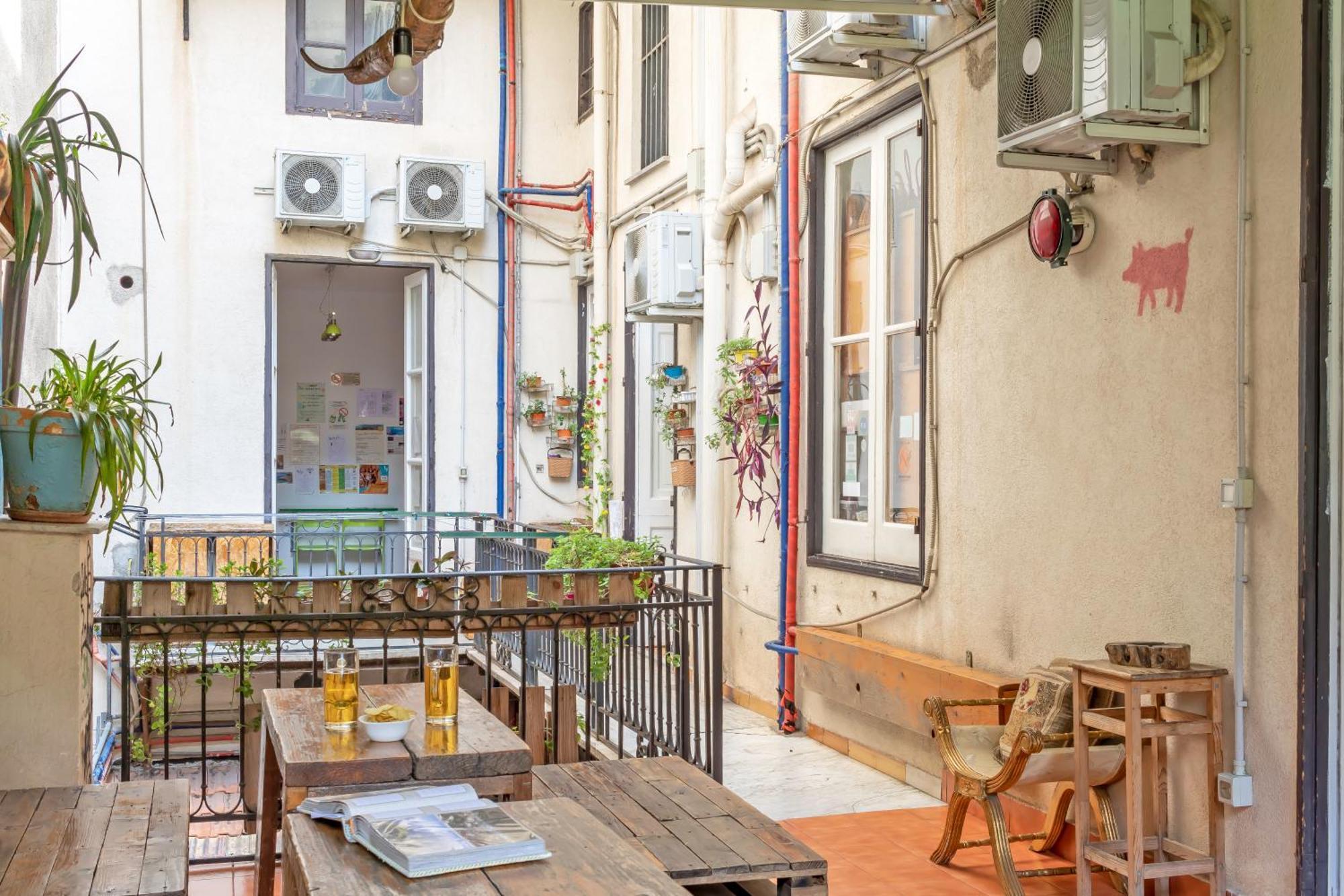Hostel A Casa Di Amici
